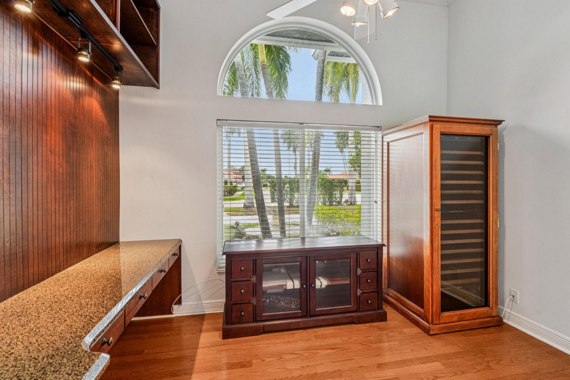 1919 S Club Drive, Wellington, FL 33414 Photo