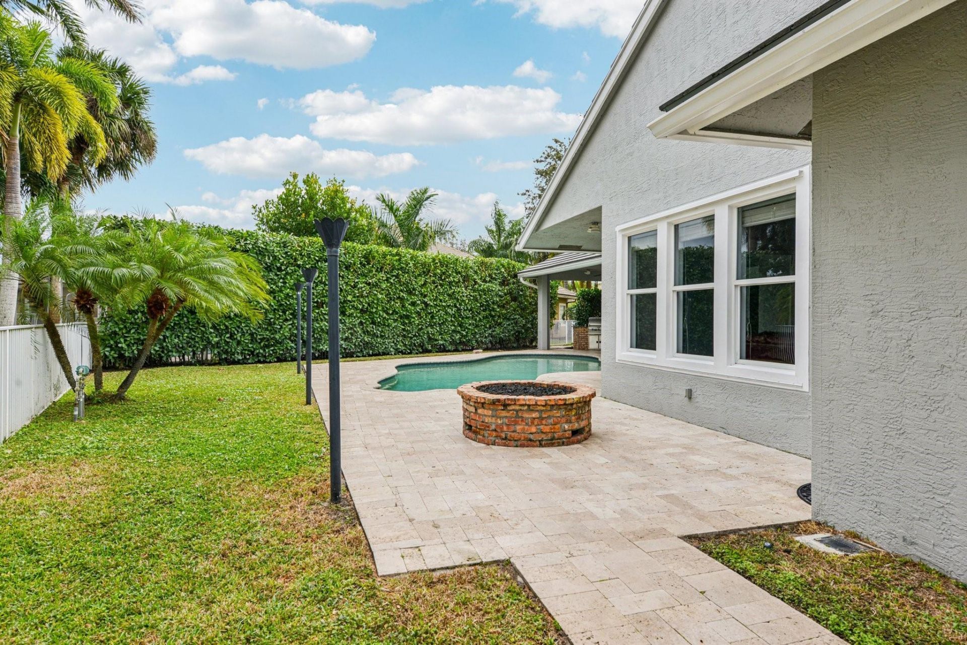 1919 S Club Drive, Wellington, FL 33414 Photo