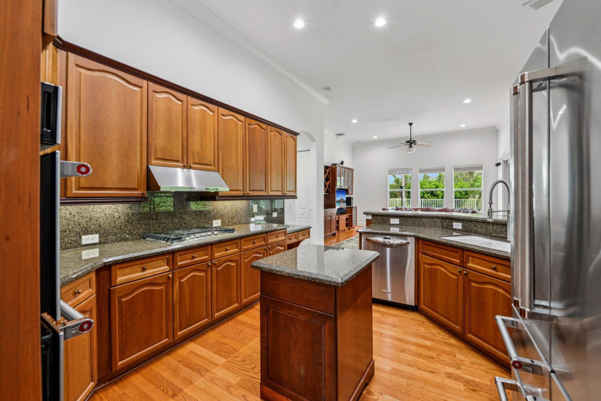 1919 S Club Drive, Wellington, FL 33414 Photo