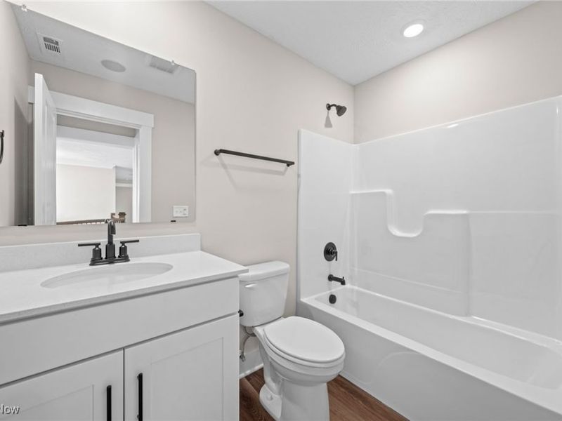 1166 Reserve Boulevard, Wadsworth, OH 44281 Photo 32