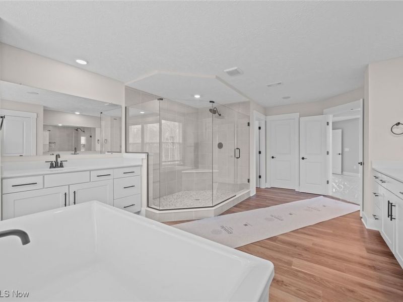 1166 Reserve Boulevard, Wadsworth, OH 44281 Photo 39