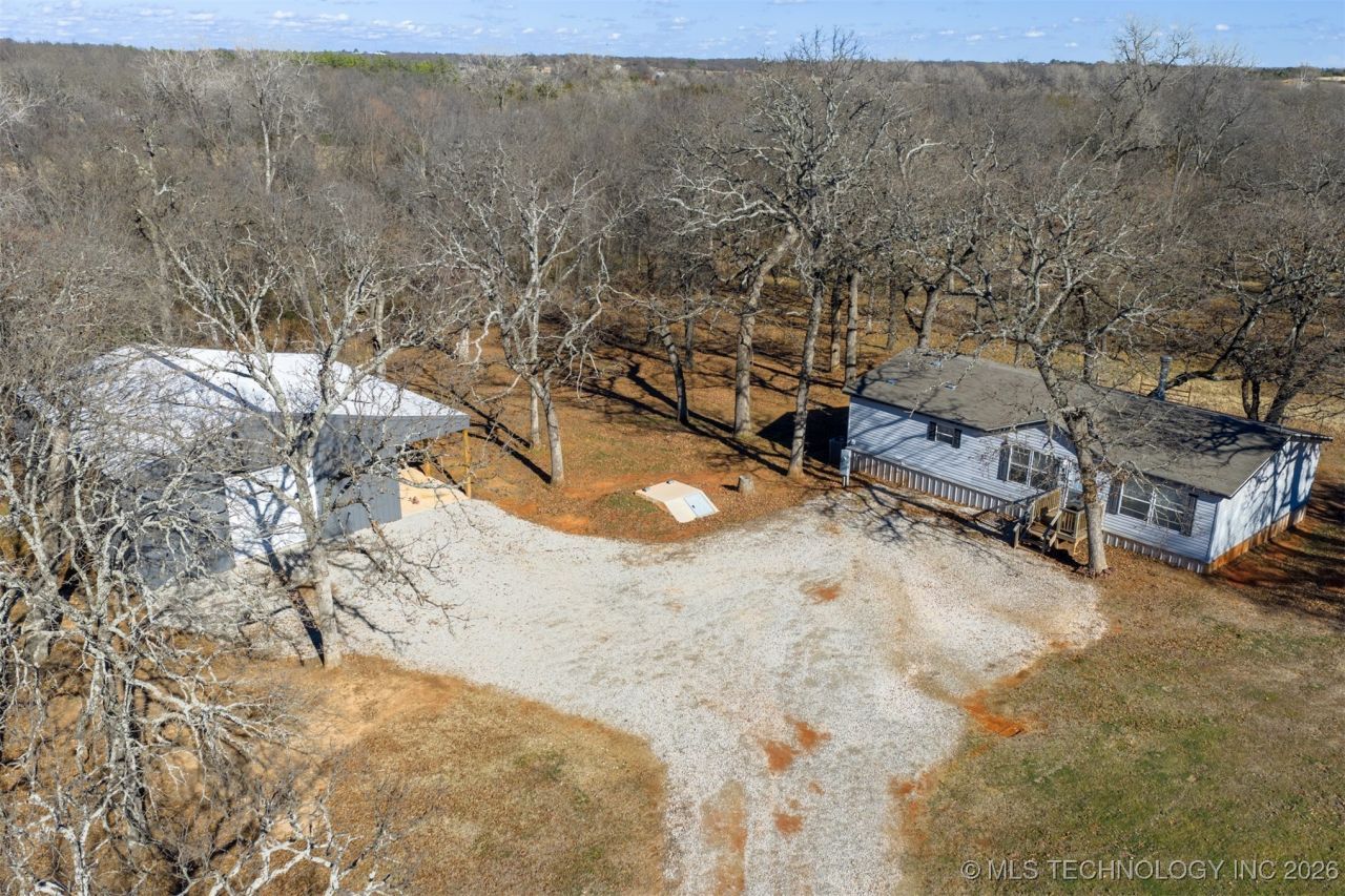 19573 Juanita Lane, Tecumseh, OK 74873 Main Photo