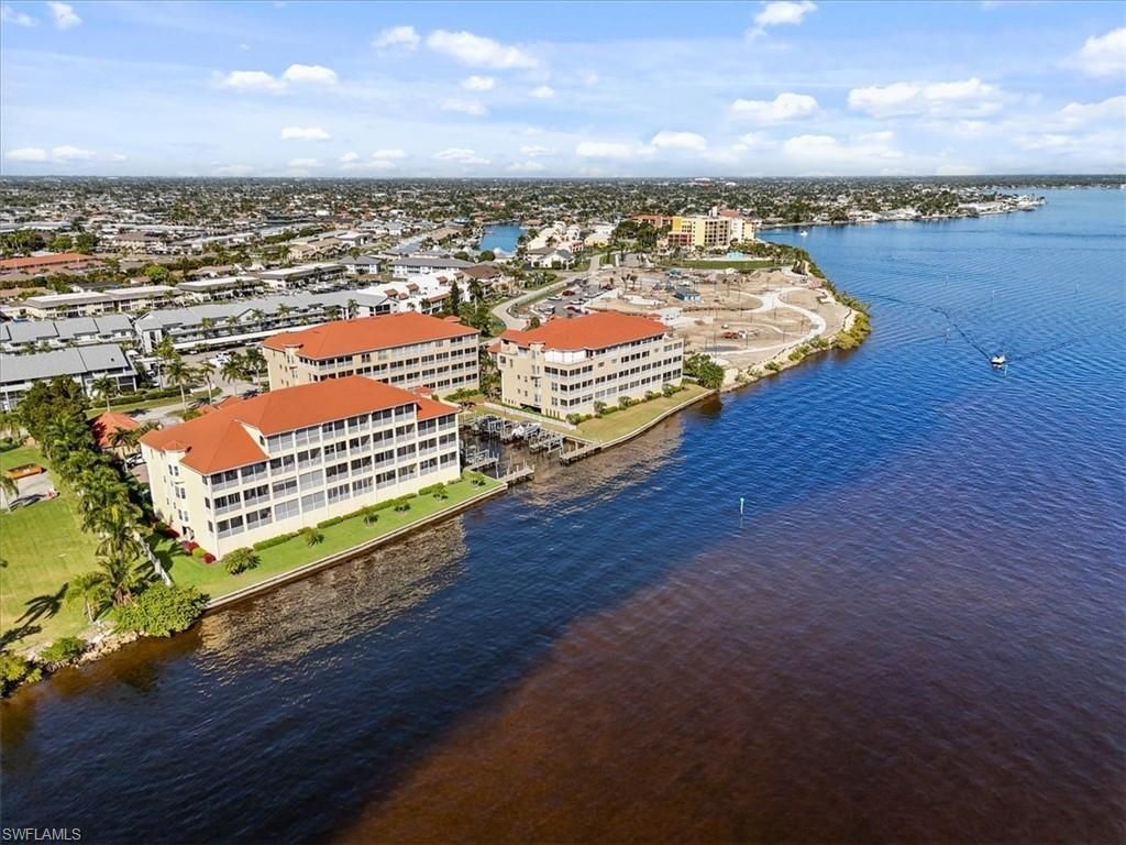 4235 SE 20th Pl, Unit A205, Cape Coral, FL 33904 Photo