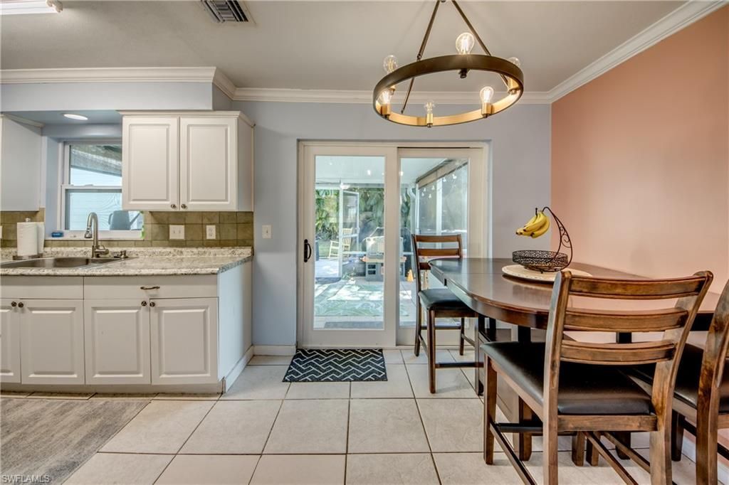 2912 Poinciana Dr, Naples, FL 34105 Photo