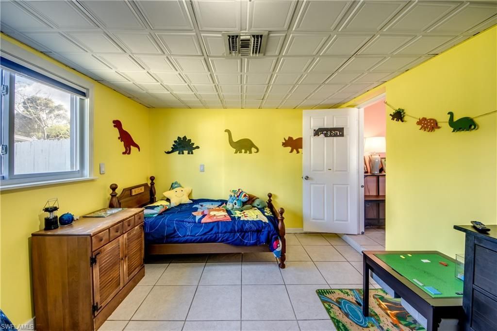 2912 Poinciana Dr, Naples, FL 34105 Photo