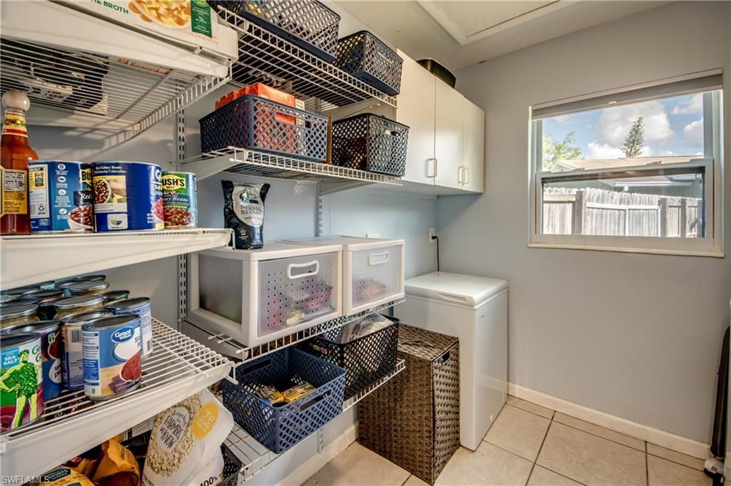 2912 Poinciana Dr, Naples, FL 34105 Photo