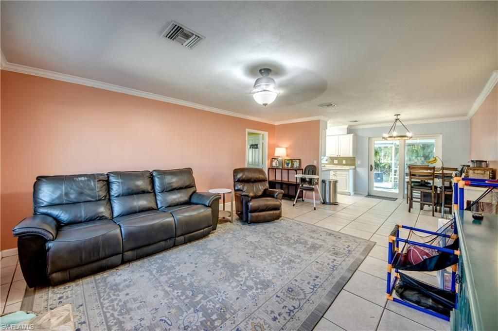 2912 Poinciana Dr, Naples, FL 34105 Photo