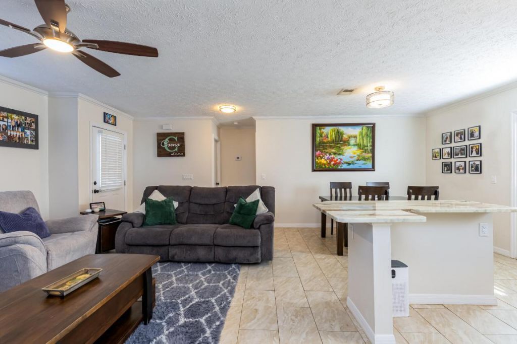 1292 SW Bellevue Avenue, Port Saint Lucie, FL 34953 Photo