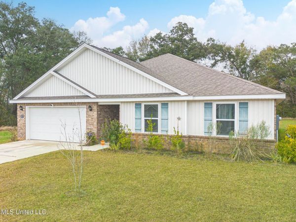 18074 Big Leaf Drive, Gulfport, MS 39503