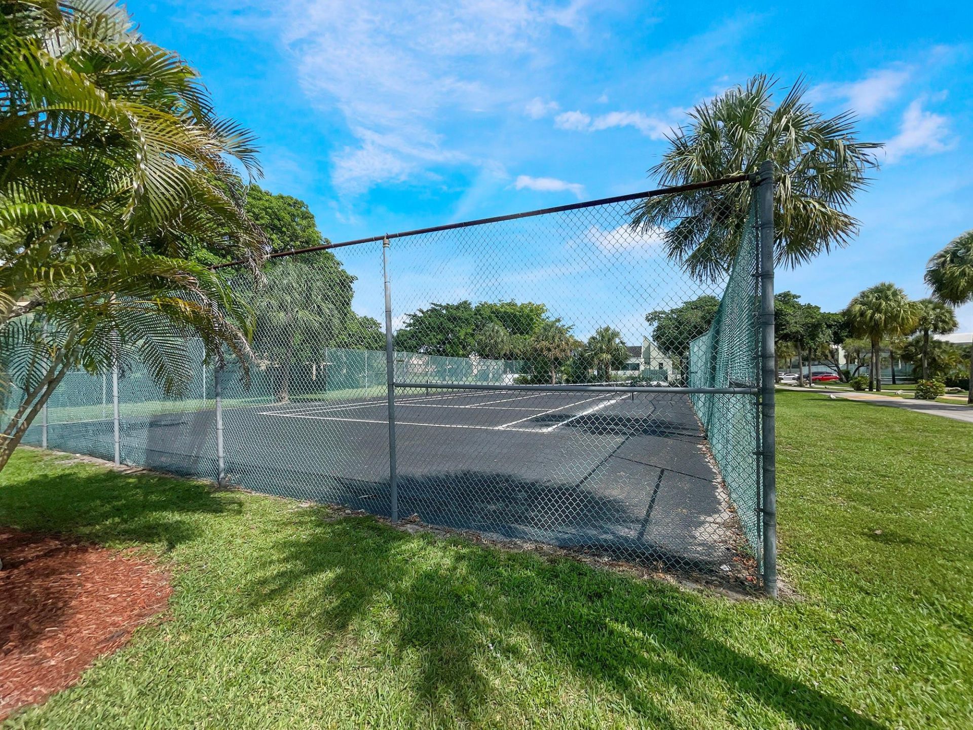 8921 NW 28th Drive, Unit B, Coral Springs, FL 33065 Photo