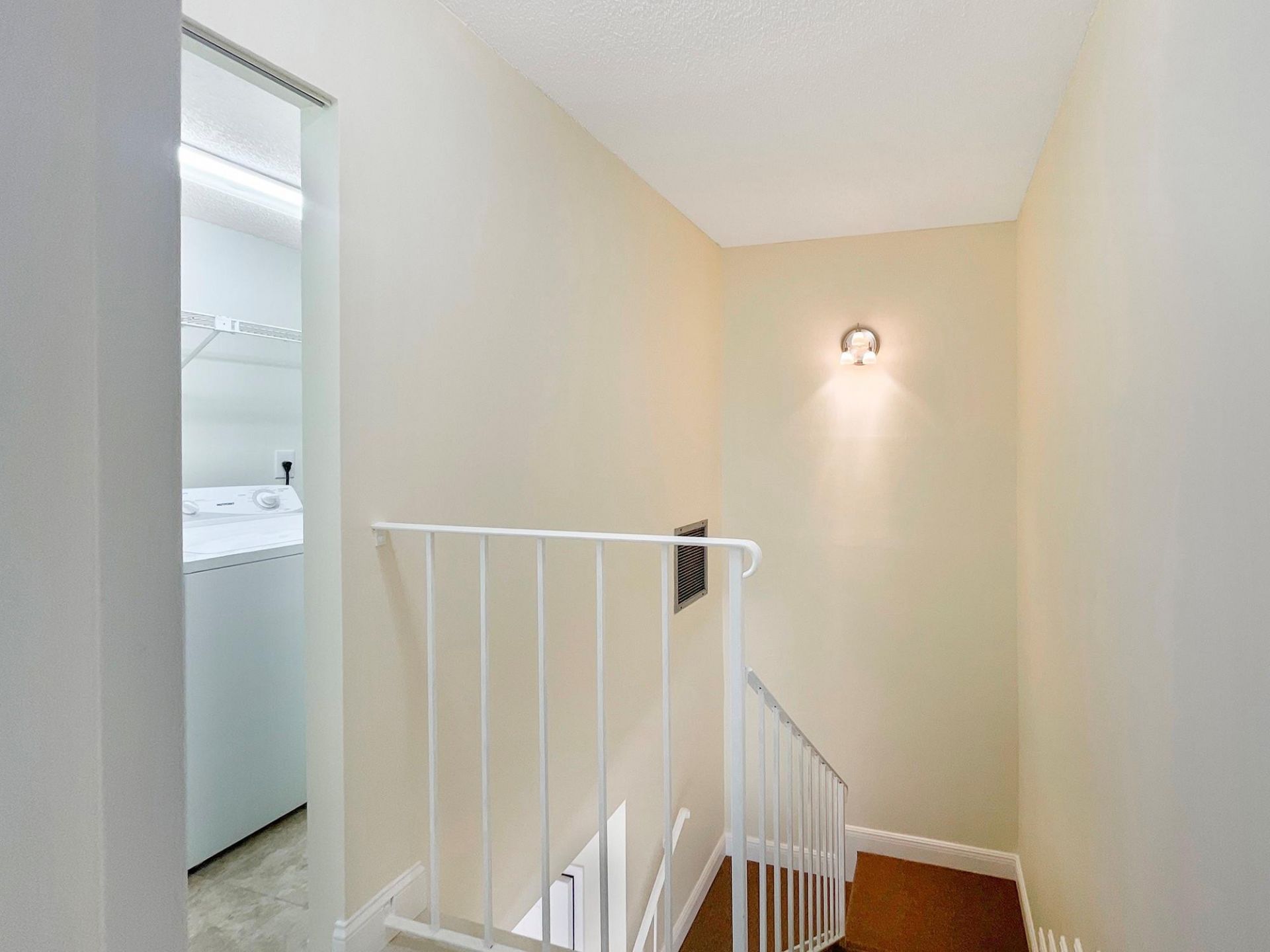 8921 NW 28th Drive, Unit B, Coral Springs, FL 33065 Photo