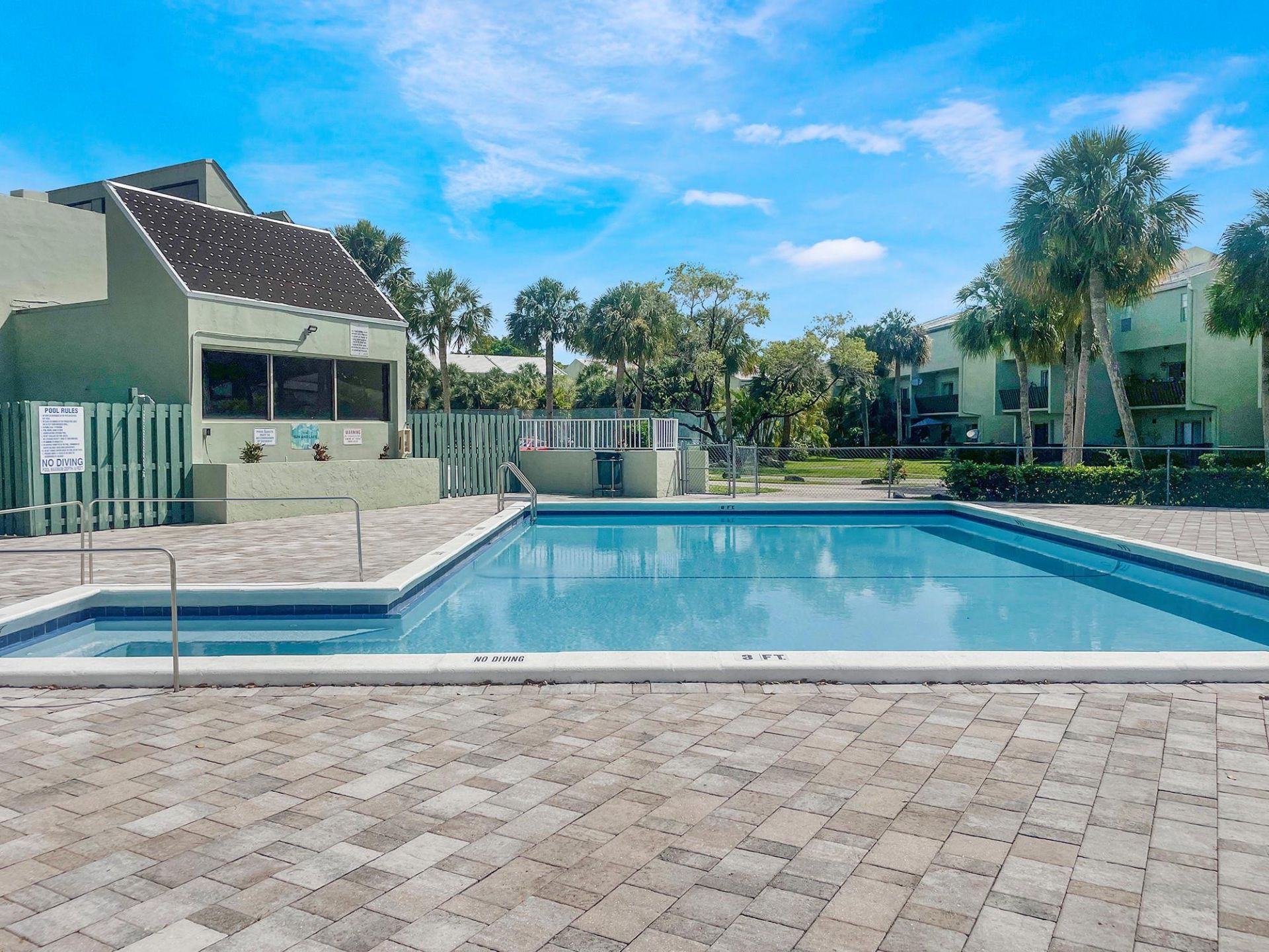 8921 NW 28th Drive, Unit B, Coral Springs, FL 33065 Photo