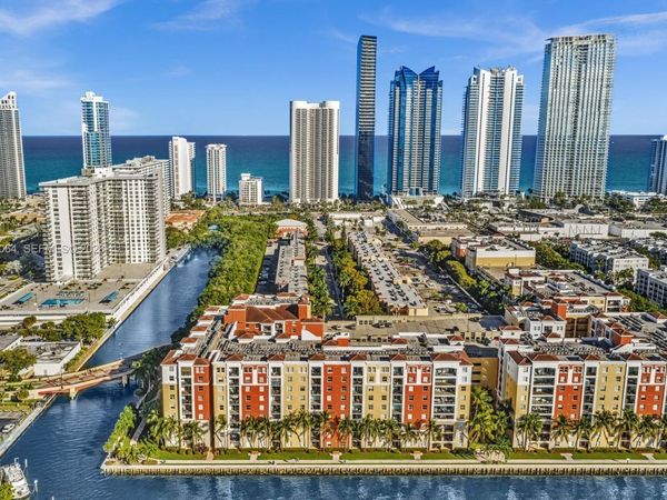 17100 N Bay Rd, Unit 1418, Sunny Isles Beach, FL 33160