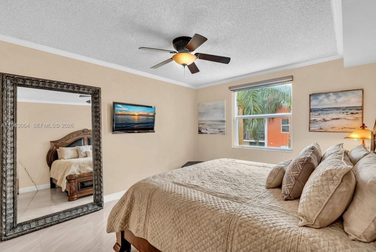 17100 N Bay Rd, Unit 1418, Sunny Isles Beach, FL 33160 Photo