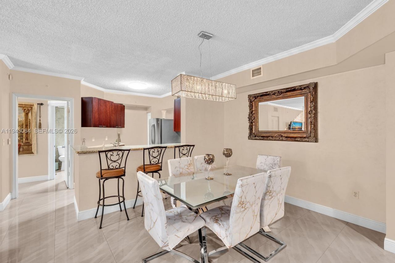 17100 N Bay Rd, Unit 1418, Sunny Isles Beach, FL 33160 Photo