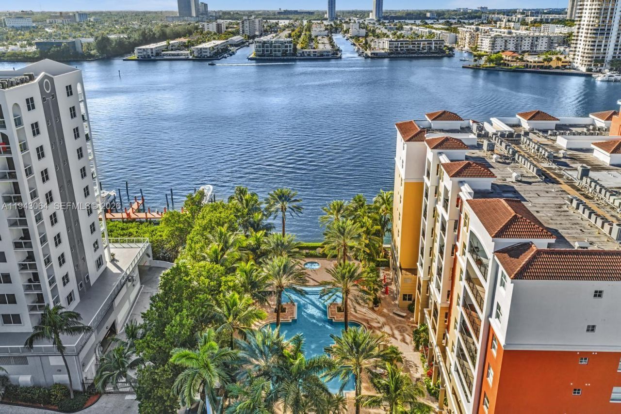 17100 N Bay Rd, Unit 1418, Sunny Isles Beach, FL 33160 Photo