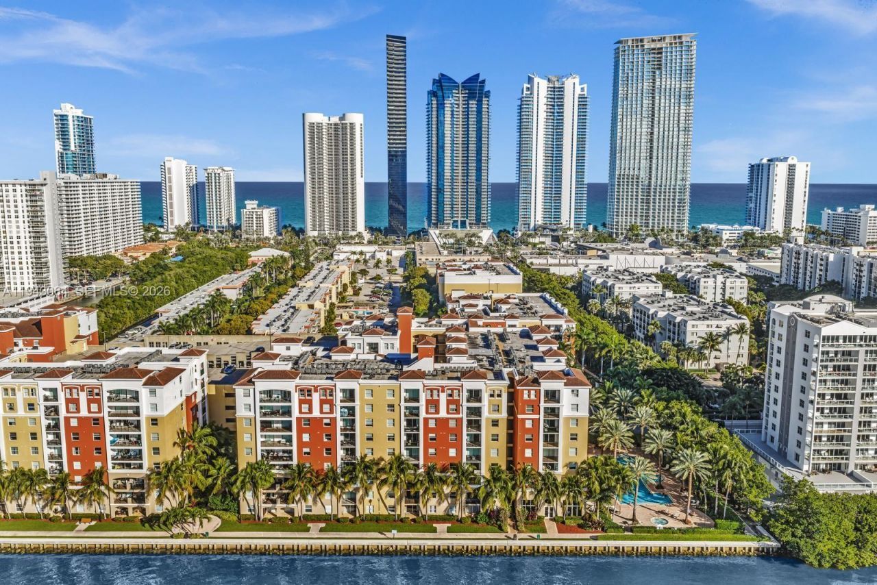17100 N Bay Rd, Unit 1418, Sunny Isles Beach, FL 33160 Photo