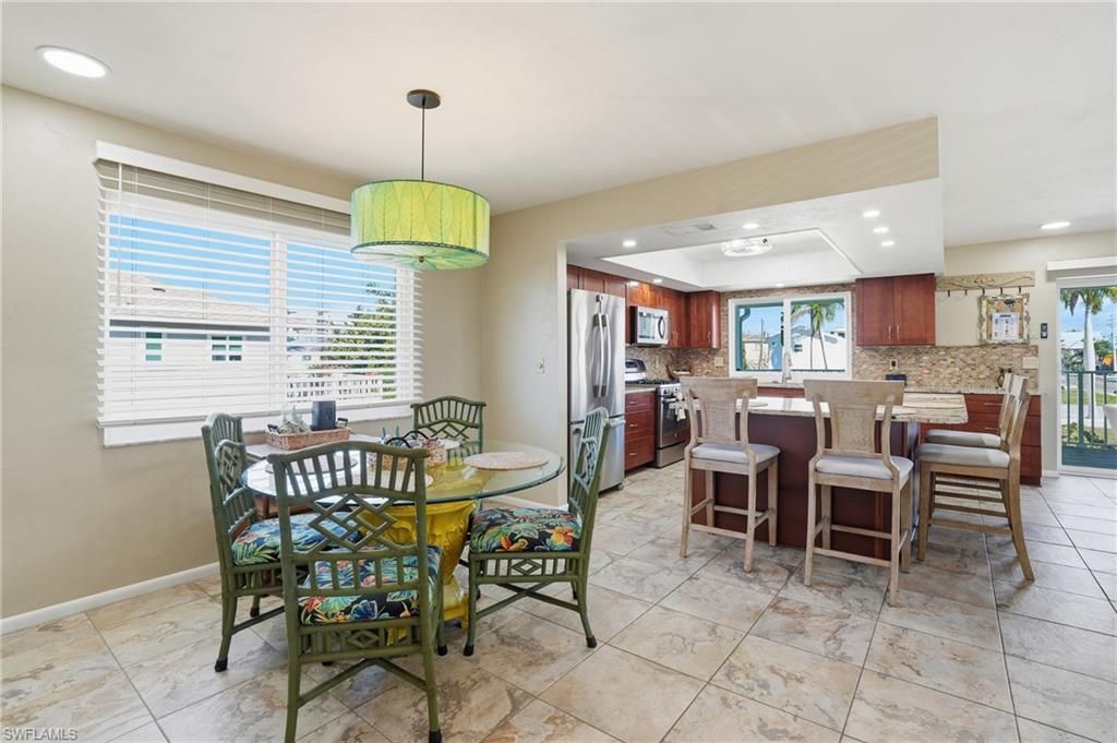 170 Redfish Rd, Fort Myers Beach, FL 33931 Photo