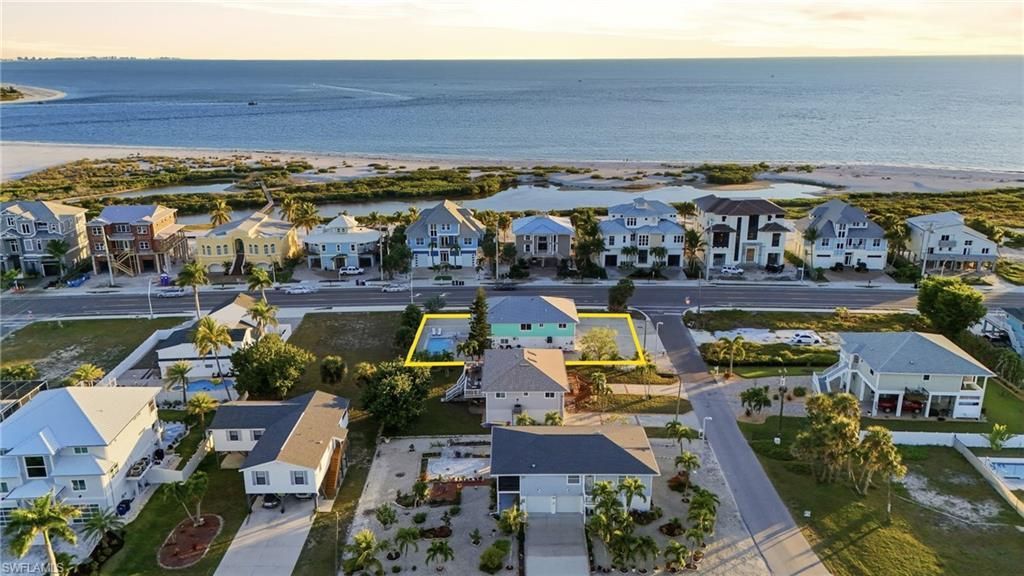 170 Redfish Rd, Fort Myers Beach, FL 33931 Photo