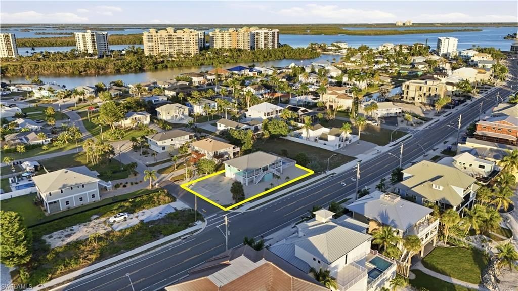170 Redfish Rd, Fort Myers Beach, FL 33931 Photo