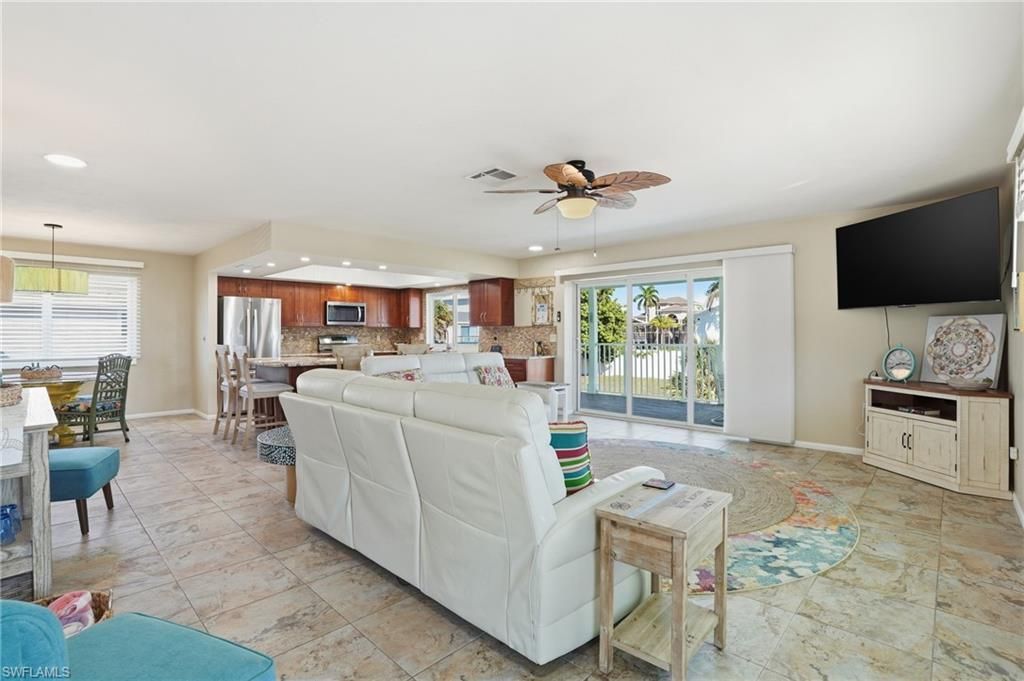 170 Redfish Rd, Fort Myers Beach, FL 33931 Photo