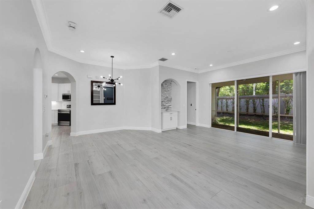 6365 Bella Circle, Unit 705, Boynton Beach, FL 33437 Photo