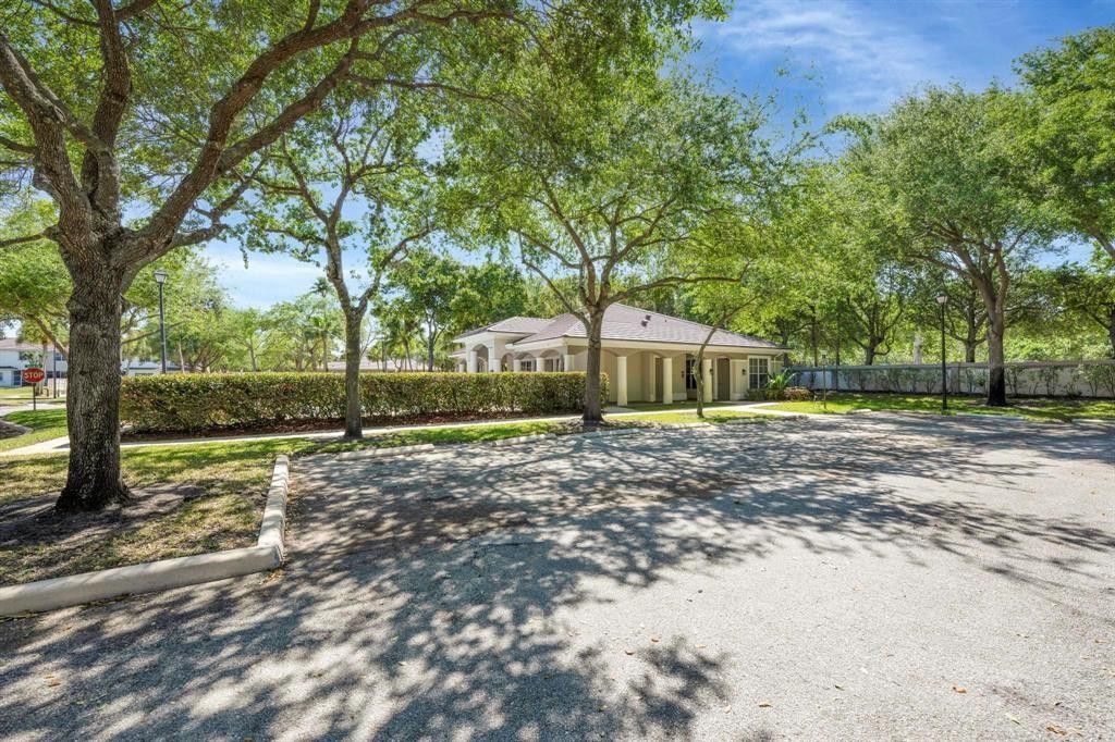 6365 Bella Circle, Unit 705, Boynton Beach, FL 33437 Photo