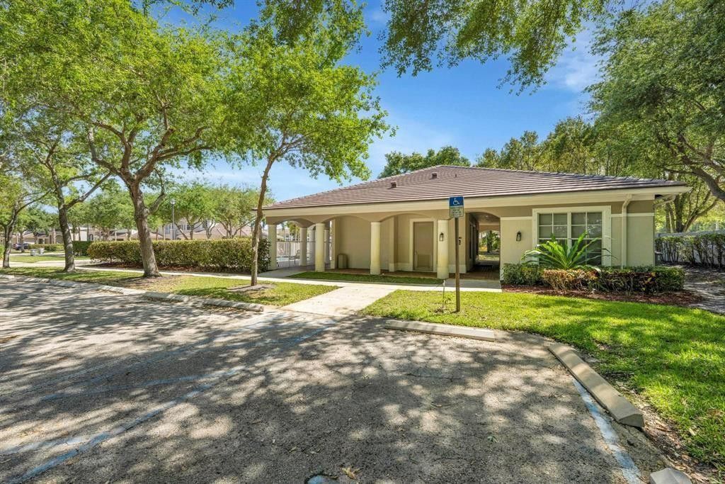 6365 Bella Circle, Unit 705, Boynton Beach, FL 33437 Photo