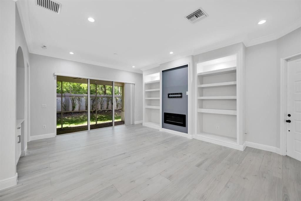 6365 Bella Circle, Unit 705, Boynton Beach, FL 33437 Photo