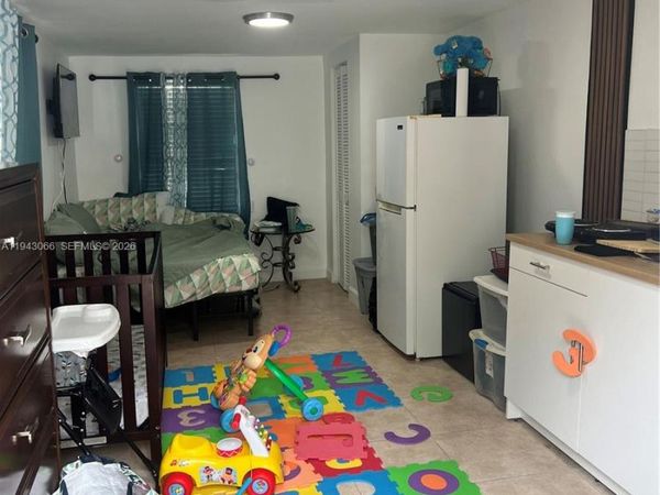 11201 NW 12th Ave, Unit 2, Miami, FL 33168