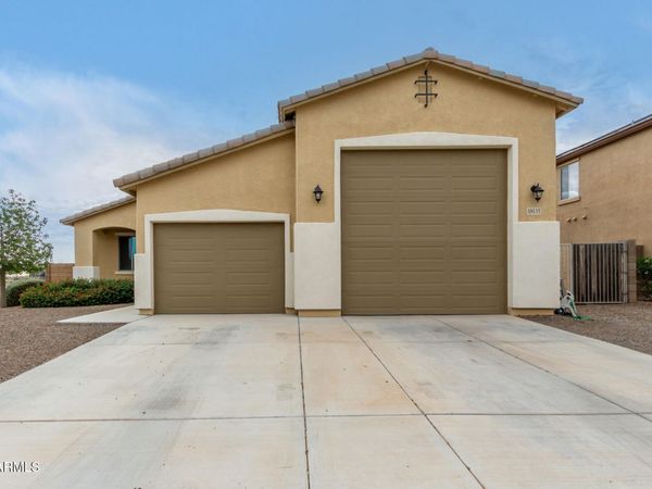 18135 W TINA Lane, Surprise, AZ 85387
