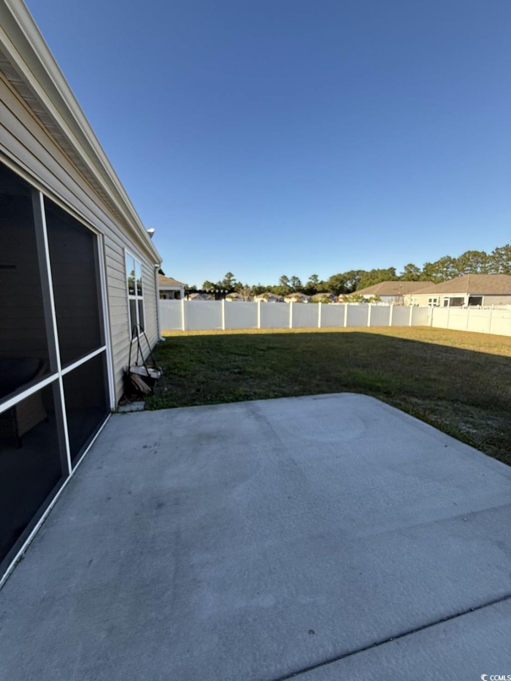 462 Quinta St. Photo 36