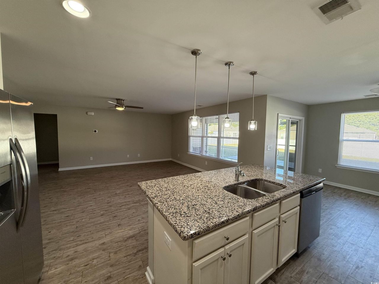 462 Quinta St. Photo 7