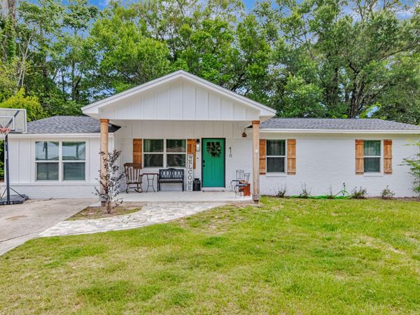 410 James Avenue, Valparaiso, FL 32580