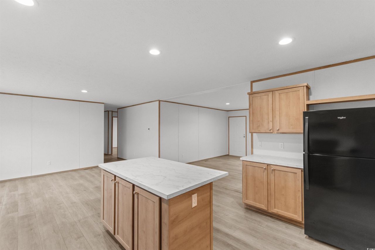 6613 Strickland Rd. Photo 11