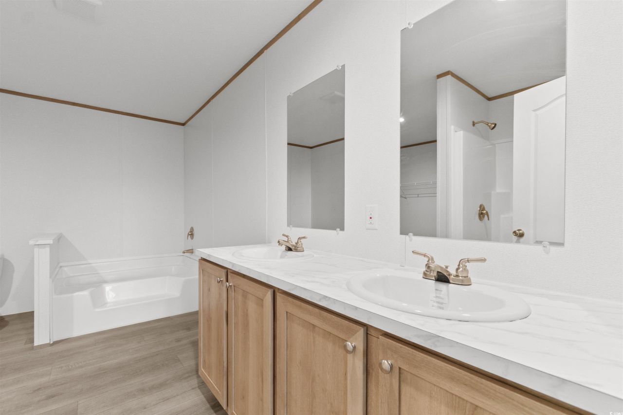 6613 Strickland Rd. Photo 16