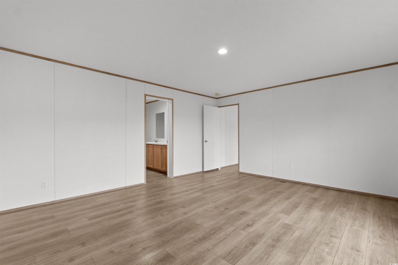 6613 Strickland Rd. Photo 19