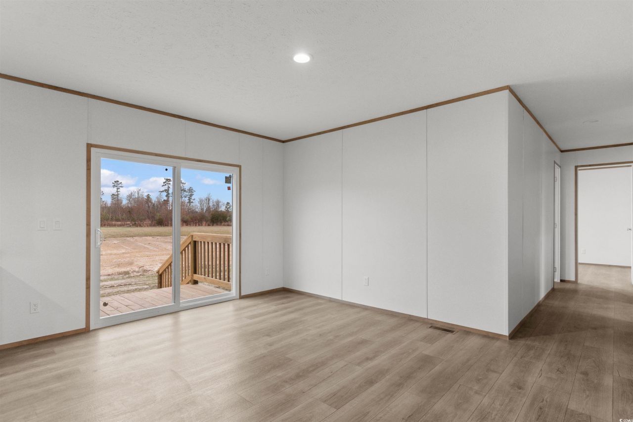 6613 Strickland Rd. Photo 4