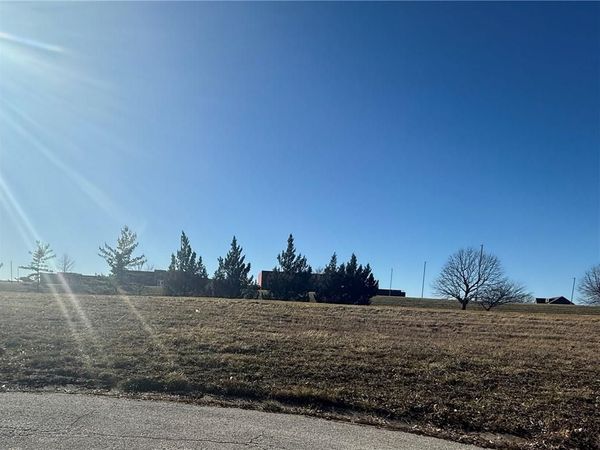 1106 James Creek Circle, Raymore, MO 64083