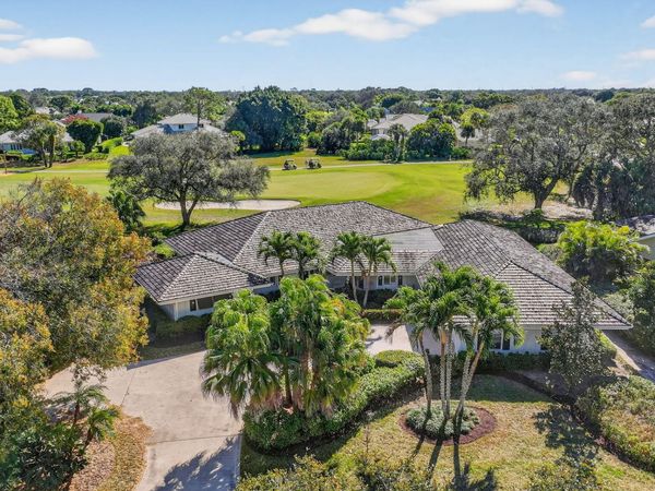 5610 SE Winged Foot Drive, Stuart, FL 34997