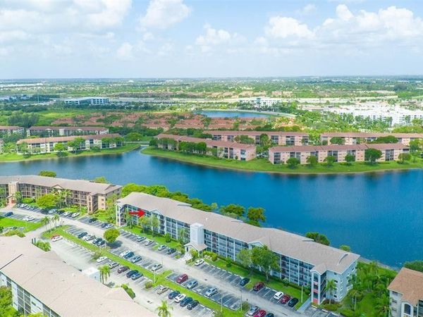 750 SW 138th Avenue, Unit 403F, Pembroke Pines, FL 33027
