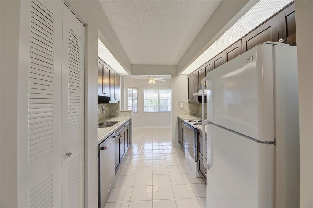 750 SW 138th Avenue, Unit 403F, Pembroke Pines, FL 33027 Photo