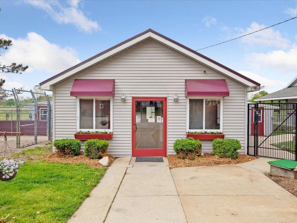 3650 Hogback Road, Fowlerville, MI 48836