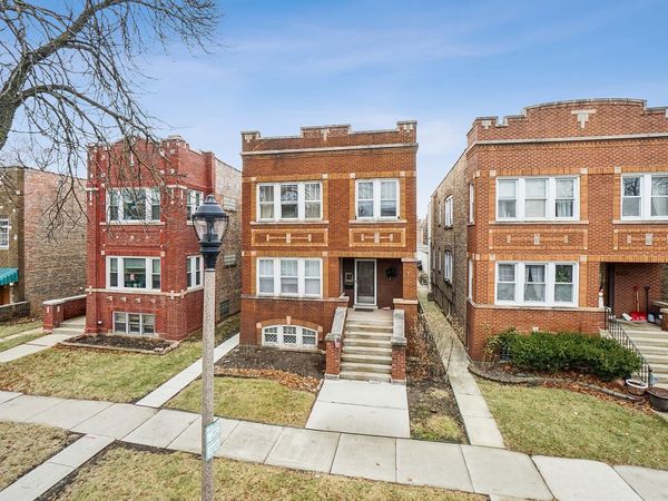 1832 Elmwood Avenue, Berwyn, IL 60402