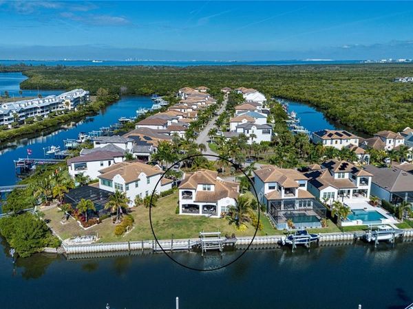 3036 CHRISTOPHERS WATCH LANE, RUSKIN, FL 33570