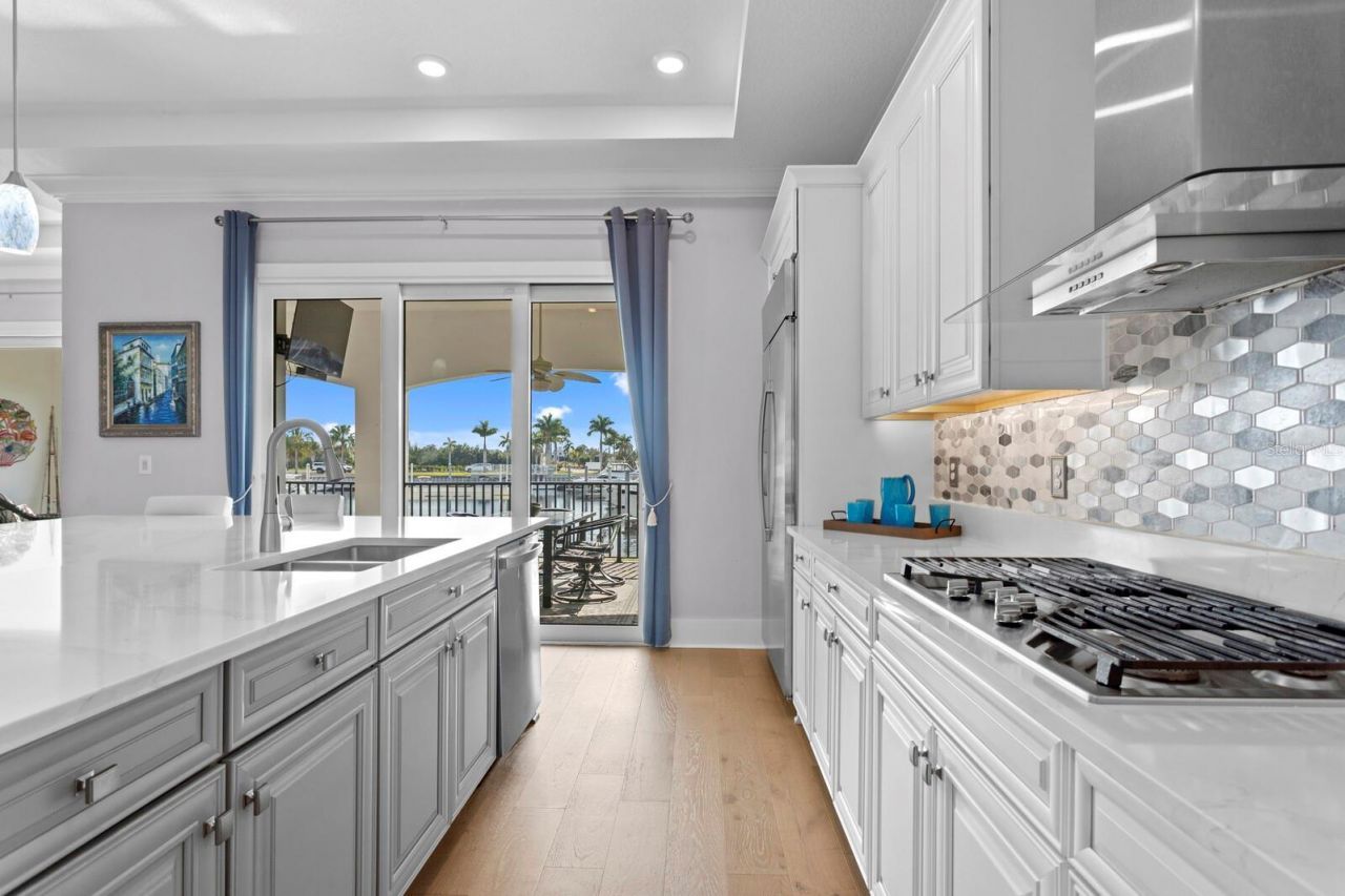 3036 Christophers Watch Lane, Ruskin, FL 33570 Photo