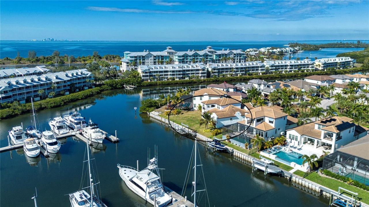 3036 Christophers Watch Lane, Ruskin, FL 33570 Photo