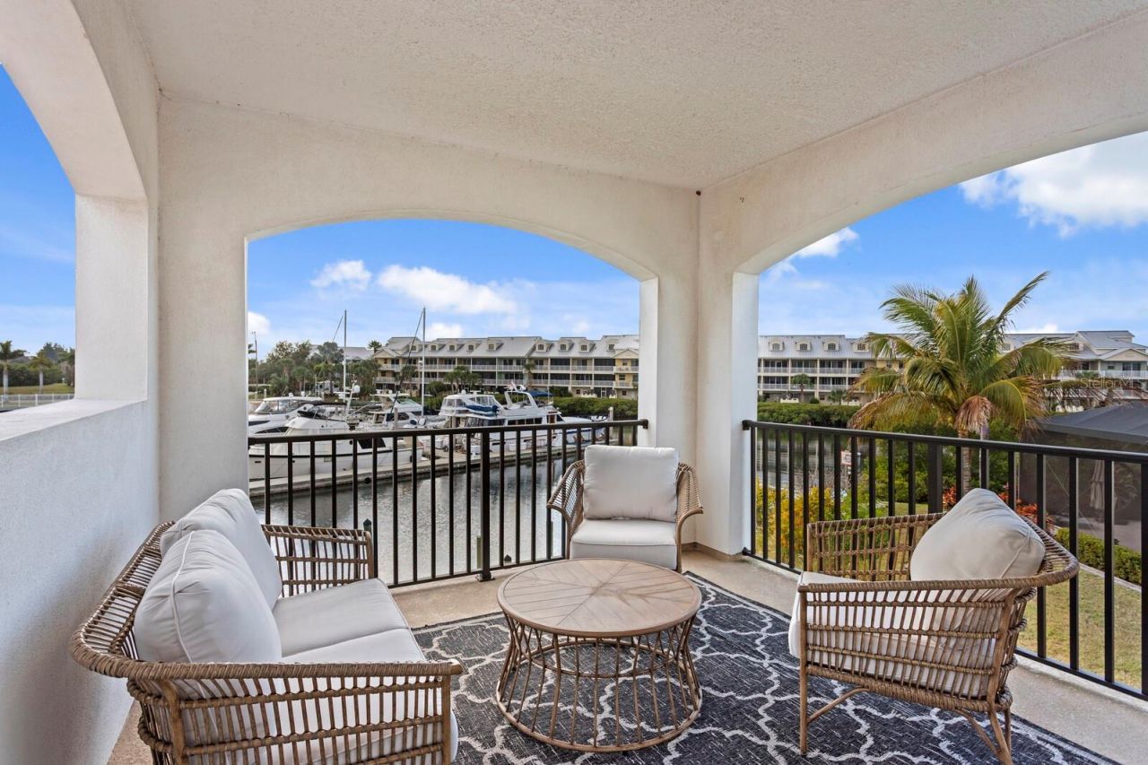 3036 Christophers Watch Lane, Ruskin, FL 33570 Photo