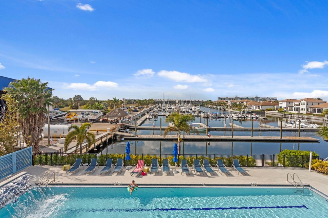 3036 Christophers Watch Lane, Ruskin, FL 33570 Photo