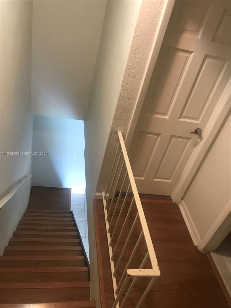 6703 N Kendall Dr, Unit 409, Pinecrest, FL 33156 Photo